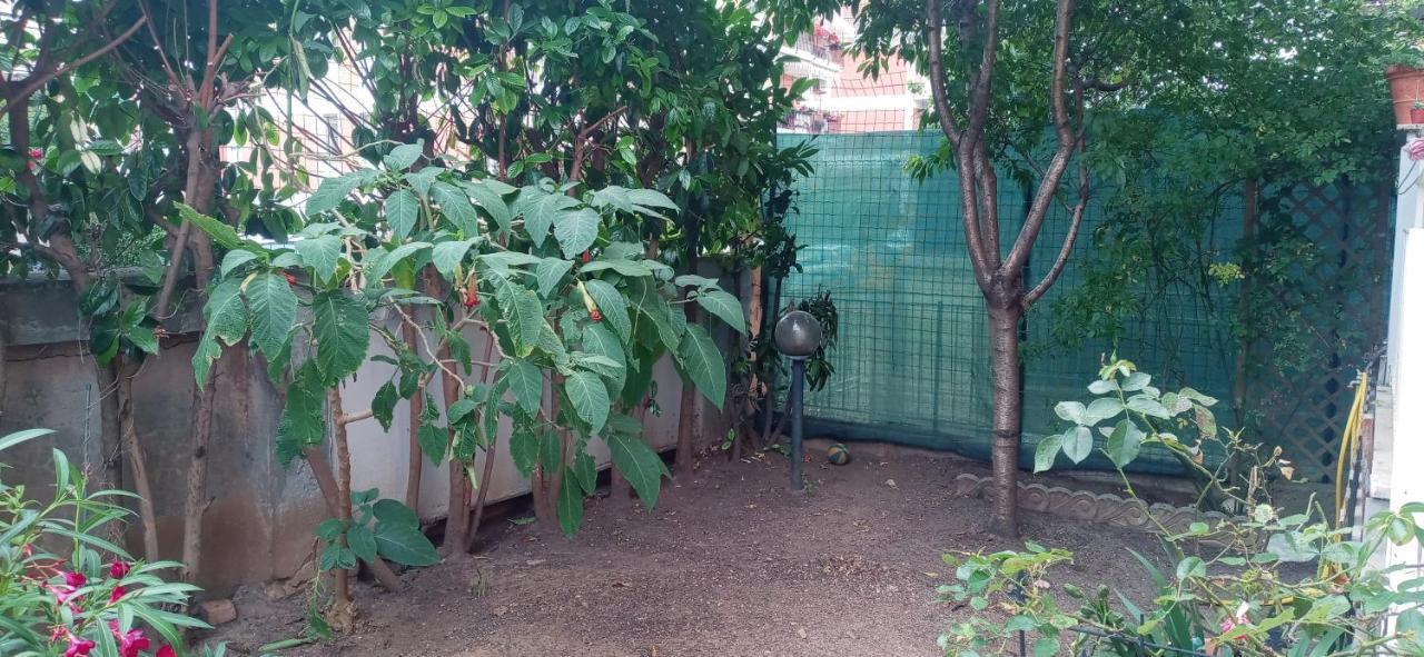 Gli Oleandri Villa Livorno Bagian luar foto